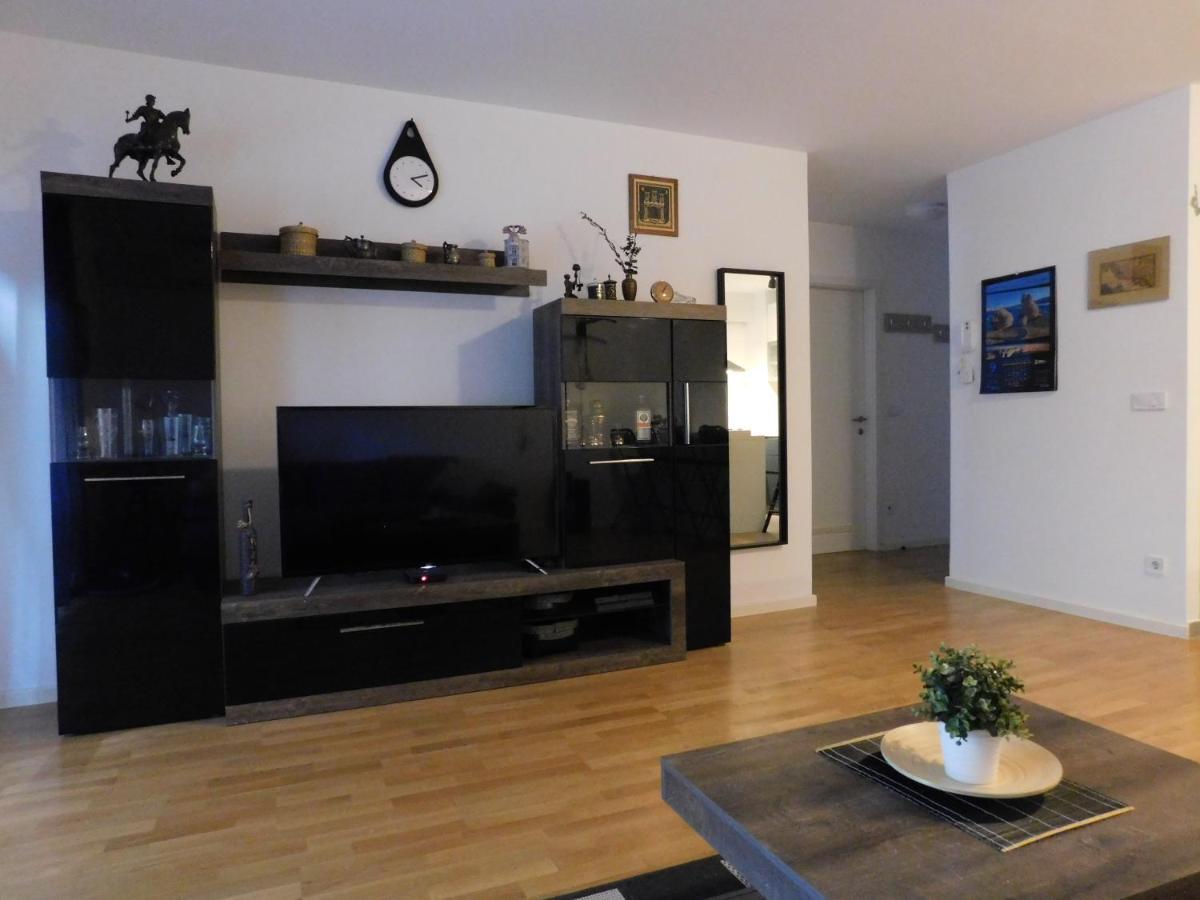 City Style Apartment-New 萨格勒布 外观 照片