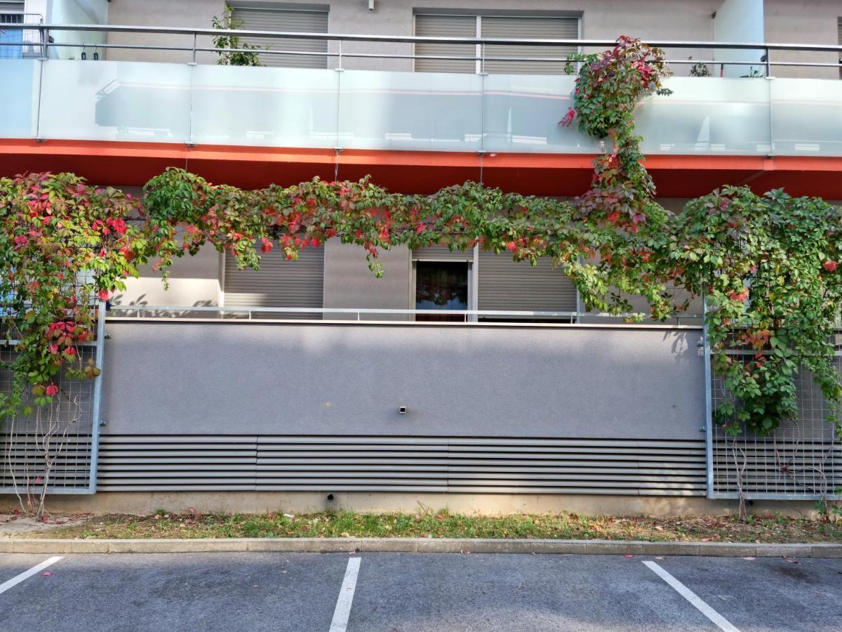 City Style Apartment-New 萨格勒布 外观 照片